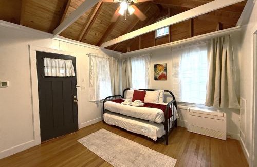 Wolfeboro Appartement | Cottage 8-9 - Stand Alone 2 Bedroom/2 Bath