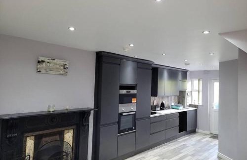 Greencastle Maison | Cottage by the sea Greencastle