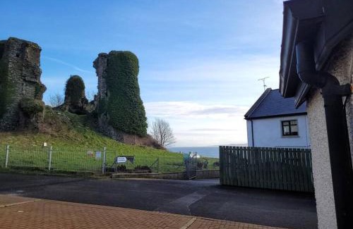 Greencastle Maison | Cottage by the sea Greencastle
