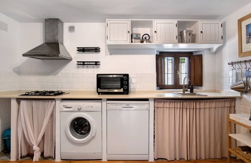 Facinas Maison | Petite maison "Casa De Los Pintores" avec piscine privée, Wi-Fi et climatisation