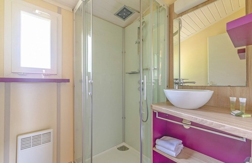 Castelmoron-sur-Lot Cabine | Gîte charmant et cosy avec Terrasse couverte | Accès piscine + pêche