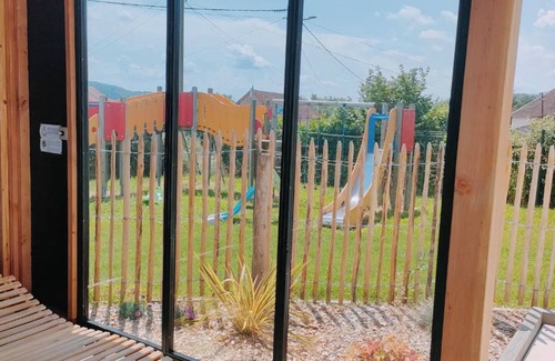 Voudenay Cottage | Cottage 'Chalet, Aux Portes Du Morvan' with Mountain View, Private Pool and Wi-Fi