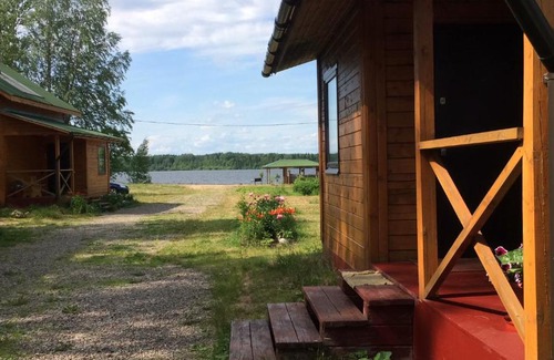 Svir'Stroyskoe Maison | Cottage Complex ''Uiutni Prichal''