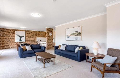 Nelson Bay Appartement | Cottage Court 4 Shoal Bay and Little Beach at your fingertips