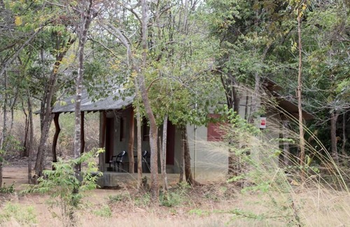 Habarana Cabine | Cottage for 2 - Eagles Wing's GuestHouse