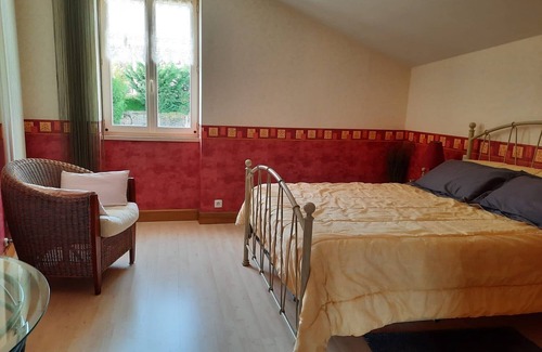 Souillac Maison | Maisonnette pour 2 personnes avec grande terrasse privée et parking