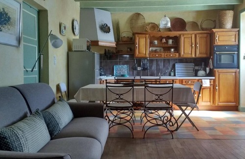 Saint-Cirgues-de-Malbert Maison | Belle maison à St. Cirgues de Malbert avec piscine