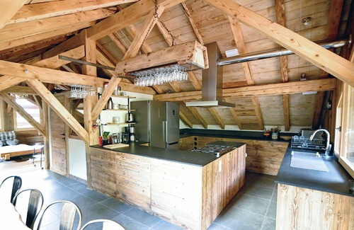 La Clusaz Chalet De Ski | chalet coup de coeur plein sud vue incroyable, sauna,véhicule 4/4 (9 pax dispo)