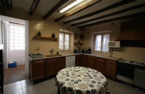 Valls Cottage | Gîte (location complète) Masia Catalana Al Bosc de Valls pour 22 personnes