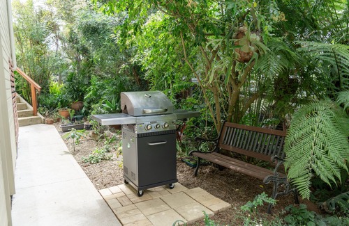 Catalina Appartement | Cottage Garden Suite on Derribong