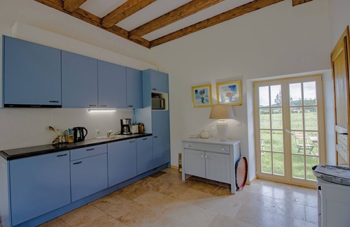 Condat-sur-Vezere Maison | Maison 'Gîte 3' avec vue sur la montagne, piscine partagée et Wi-Fi