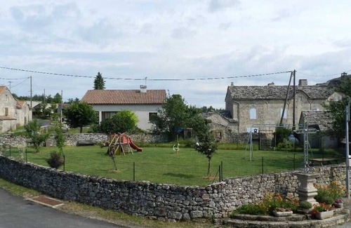 Saint-Andre-de-Vezines Maison | GITE 'MAISON DE MARTHE' CLASSE 3 ETOILES