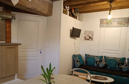 Moulins-le-Carbonnel Autre | Cottage in a farm for 6 people