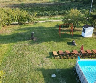 Ricaldone Maison | Cottage Il grappolo with pool