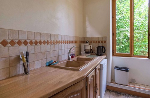 Giroux Autre | Cottage in an old remote farmhouse near Châteauroux