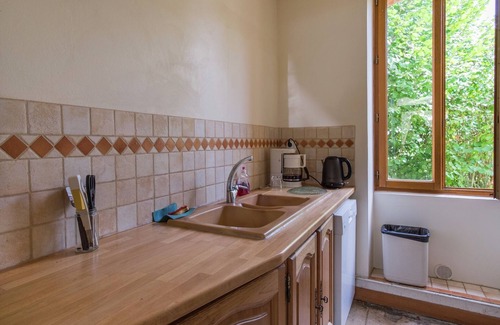 Giroux Autre | Ferme rustique à Giroux avec terrasse