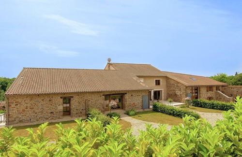 Roussines Cottage | Cottage en Dordogne avec Terrasse Accessible
