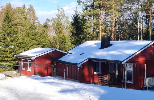 Rade Municipality Maison | Cottage in fairy tale forest, just a stone's throw from a hiking trail