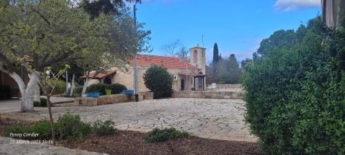 Pano Arodhes Maison | Cottage in Historic Village & Rooftop Sunset views