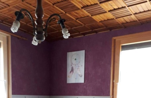 Foncine-le-Haut Maison | Gîte dans maison individuelle, avec chalet-véranda derrière