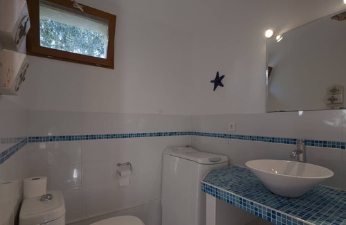 Montaud Cottage | Gite Herault 2 Personnes à Montaud Avec Piscine