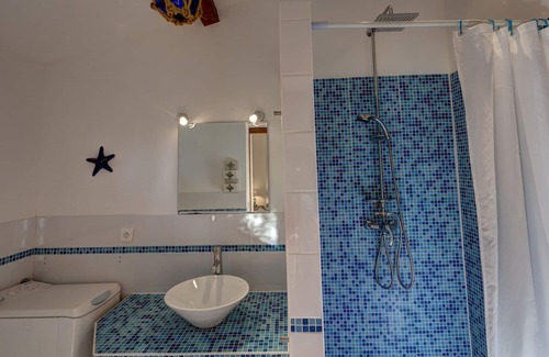 Montaud Cottage | Gite Herault 2 Personnes à Montaud Avec Piscine