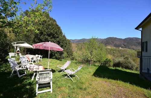 Sesta Godano Villa | Splendide gîte à Sesta Godano avec balcon