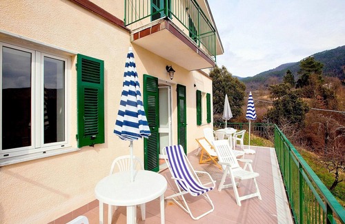 Sesta Godano Villa | Splendide gîte à Sesta Godano avec balcon