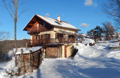 Chateauvieux Chalet De Ski | chalet dans les alpes du sud avec très jolie vue sur les montagnes