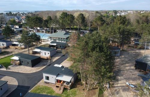 Jullouville Station Balnéaire | Cottage Jullouville récent l'Edune résidence vacances - plage 150 m -piscine - Wifi