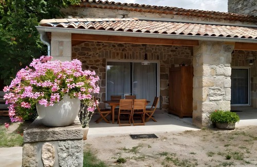 Les Assions Cottage | Cottage « L'Ancienne Estable » avec terrasse privée, jardin privé et climatisation