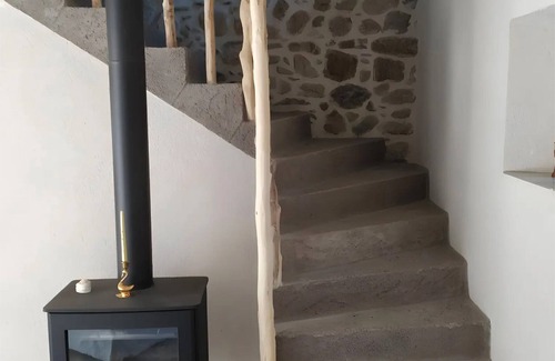 Les Assions Cottage | Cottage « L'Ancienne Estable » avec terrasse privée, jardin privé et climatisation