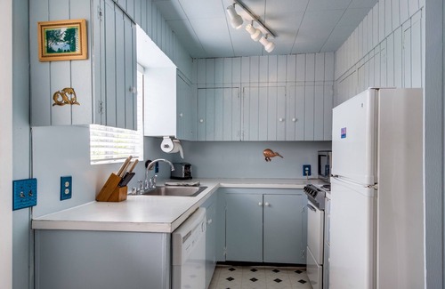 Gleneden Beach Cottage | Cottage près de la plage, idéal pour un couple avec terrasse et barbecue privé!