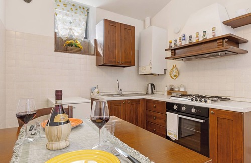 San Macario In Monte Cottage | Petite maison "Nel Verde Con Jacuzzi" avec piscine et jardin partagés