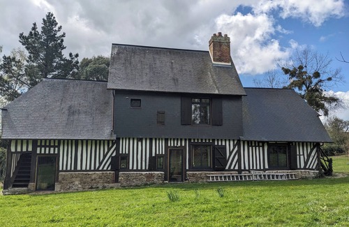 Fourneville Cottage | Cottage Normand entre Honfleur-Deauville- "L'Orange"