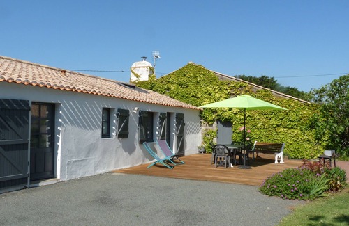 Bouin Maison | Gîte de caractère aux portes des iles vendéennes - 2 chambres (linge fourni)