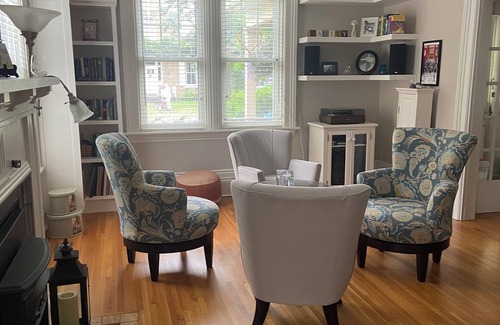 Stratford Lit Et Petit-Déjeuner | Cottage on Caledonia Bed & Breakfast