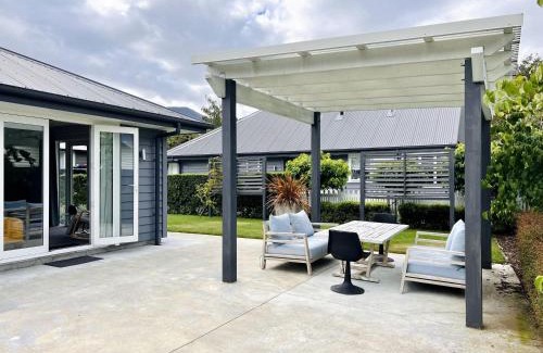 Hanmer Springs Maison | Cottage on Harrogate