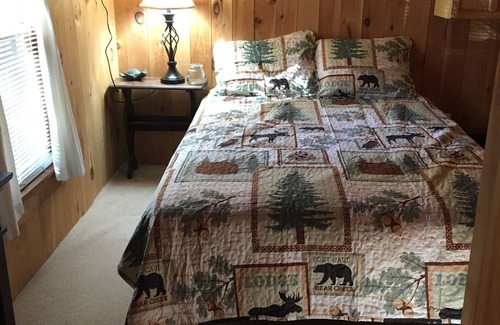 Northwood Cottage | Chalet au bord du lac! Détendez-vous et écoutez les huards!