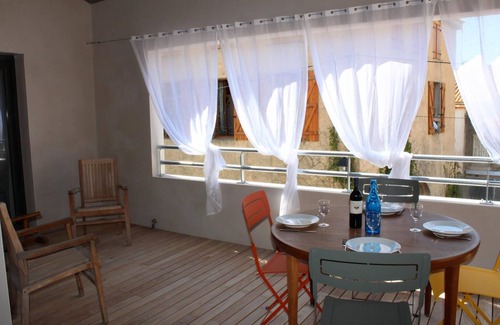 Gruissan Maison | Gîte Côté Étang, maison d'architecte, superbe vue sur l'étang de Gruissan