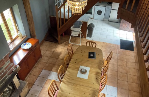 Tortefontaine Cottage | Cottage pour 10 personnes toutes avec salle de bain avec piscine extérieure