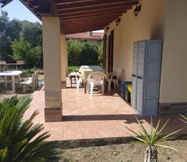Iglesias Maison | COTTAGE SU MERTI country