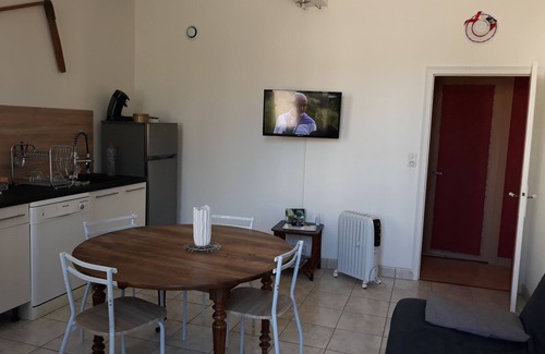 Chennegy Cottage | gîte "la Maison d'Eléonore" à 20 minutes de Troyes