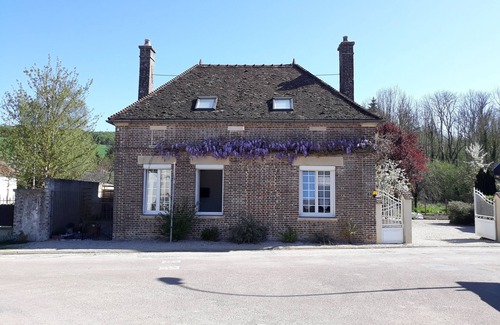 Chennegy Cottage | gîte "la Maison d'Eléonore" à 20 minutes de Troyes