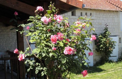 Assay Maison | Gite en touraine entre chinon et richelieu entierement climatisé