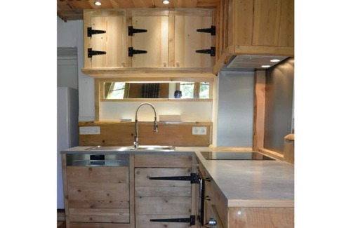 Les Moussieres Maison | Cottage with fireplace in the heart of the PNR Haut Jura
