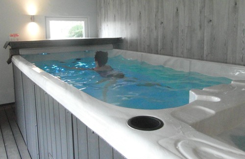 Grantown-on-Spey Maison | Cottage with private sole use indoor pool and superb views