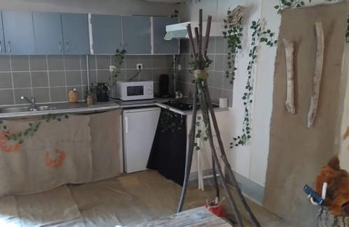 Saint-Genies Appartement | Gîte avec jacuzzi à l'année et piscine l'été situé à 12 KM de Sarlat