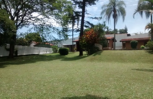 Centro Cottage | Cottage avec piscine, 7 personnes à Atibaia