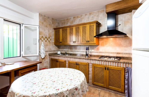 Durcal Villa | Cottage avec piscine, jardin avec vue et wifi